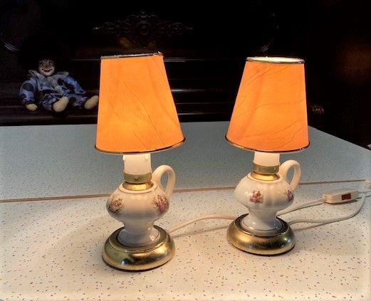 Nachttischlampen Vintage Porzellan
